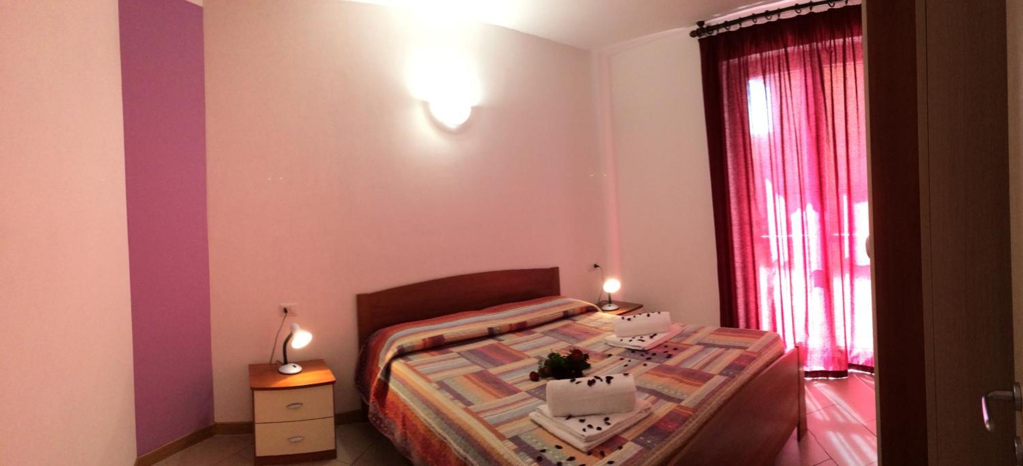 Residence Le Azalee & Spa Vercana Phòng bức ảnh