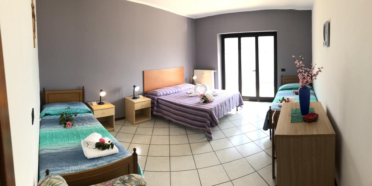 Residence Le Azalee & Spa Vercana Ngoại thất bức ảnh